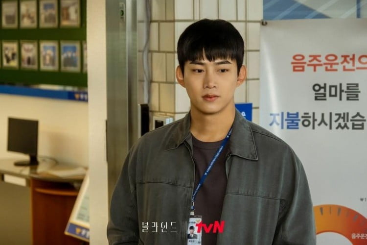 Taecyeon Dan Abangnya Berusaha Menyelesaikan Kes Pembunuhan Bersiri, Jom Kenali Pelakon 'Blind' 2 4840538c23ac3772f9c2ca813070a6c0