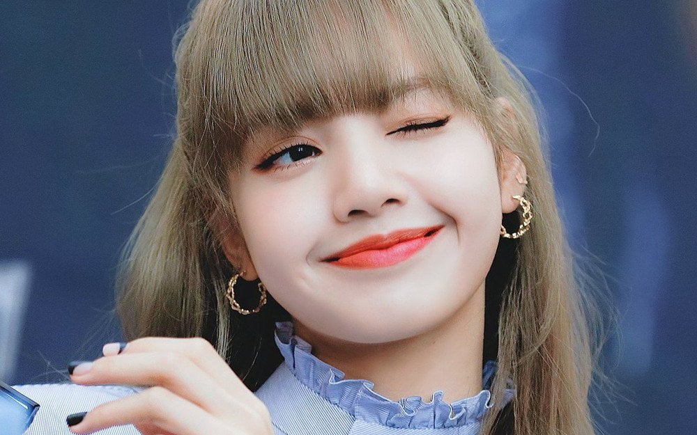 Khabar Angin Mengatakan Lisa BLACKPINK Ditawarkan 100 Bilion KRW (~RM 346 Juta) Oleh Agensi Lain 2 1626885849 untitled 1