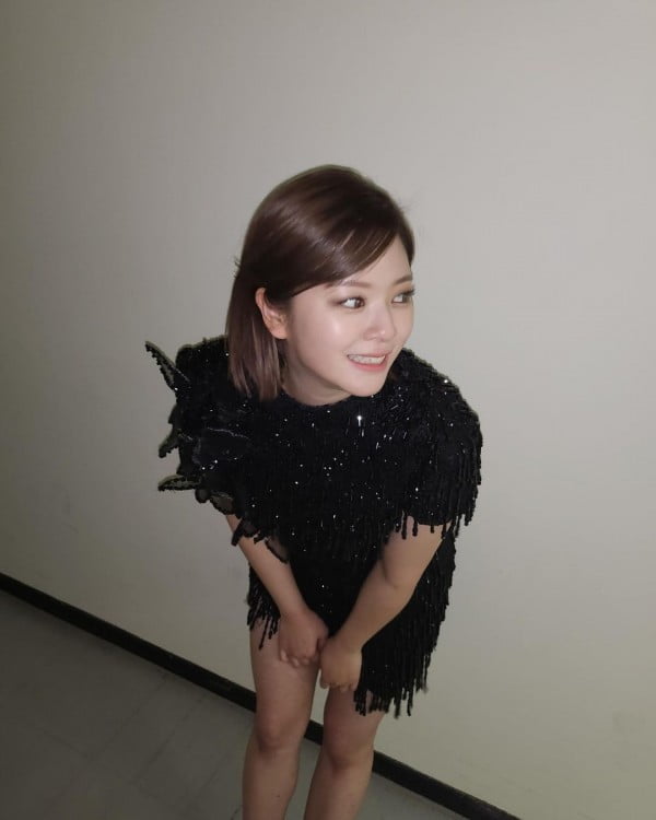 ‘Kelihatan Semakin Kurus,’ Peminat Terkejut Dengan Gambar Terbaru TWICE Jeongyeon 3 twice jeongyeons recent photos following weight loss become hot topic