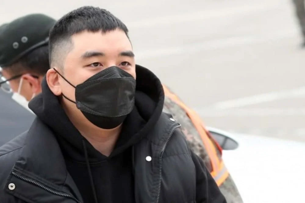 Seungri Dilaporkan Telah Dibebaskan Dari Penjara 2 Hari Lebih Awal 2 1675644590 03