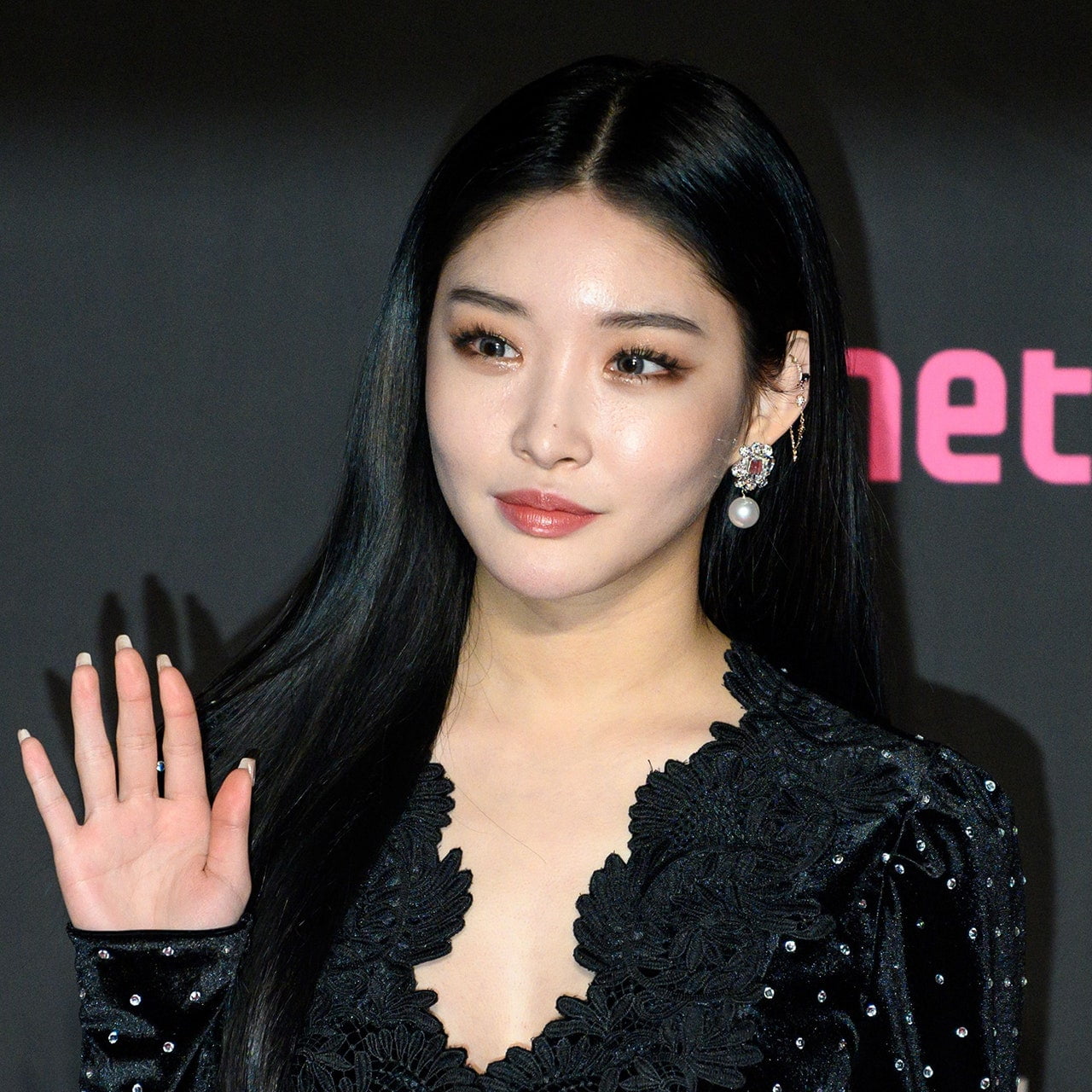 6 Selebriti Korea Menderma Kepada Mangsa Gempa Bumi 5 2A7FDF31 DC6F 4C70 B200 DD9530FC85A4