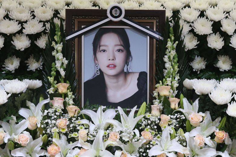 Kemurungan Dan Tekanan Emosi Sebab Utama Artis Korea Ini Mengakhiri Nyawa Sendiri 6 2FB4AD5D 45A3 4811 801B 5317F5E17ECF