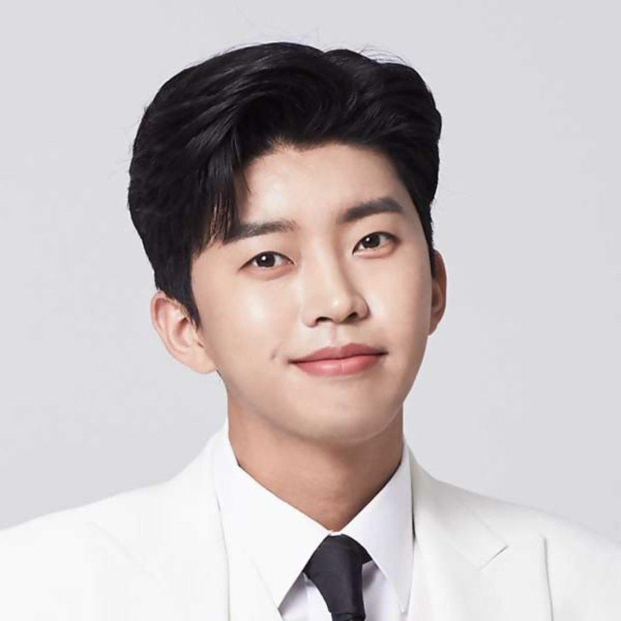 Peminat Dari Negara Mana Menyumbang Paling Banyak View YouTube Untuk Bintang K-Pop? 3 A5498049 F7C5 49C8 B700 D3D6F990F48A