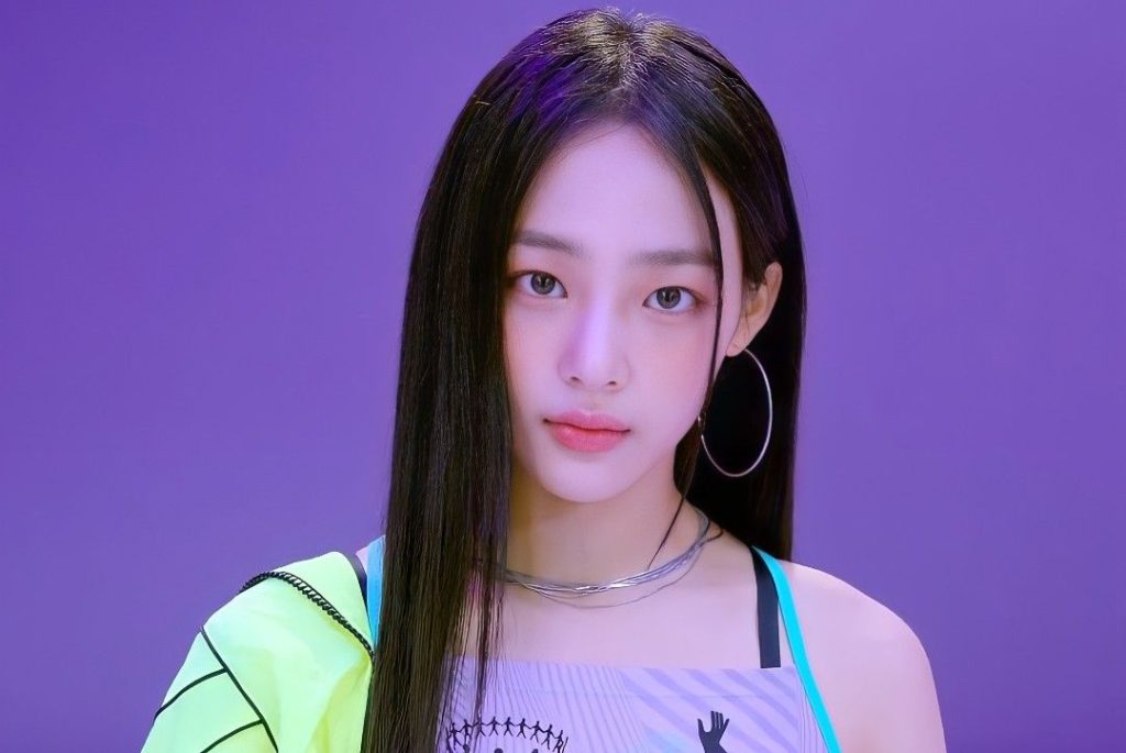 Minji NewJeans Menjawab Soalan Peminat Yang Kurang Ajar, "Awak Buat Hidung Dekat Mana?” 1 Minji NewJeans 1