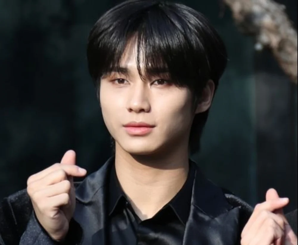 Kyoungyoon DKZ Akhirnya Mengaku Dia Adalah Sebahagian Daripada Kultus JMS Sejak Lahir 2 1678724917 image