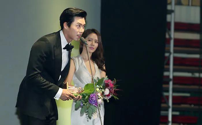 Timeline Kisah Cinta Hyun Bin & Son Ye Jin 4 54127C30 6367 4E58 8552 88F3570AA72C