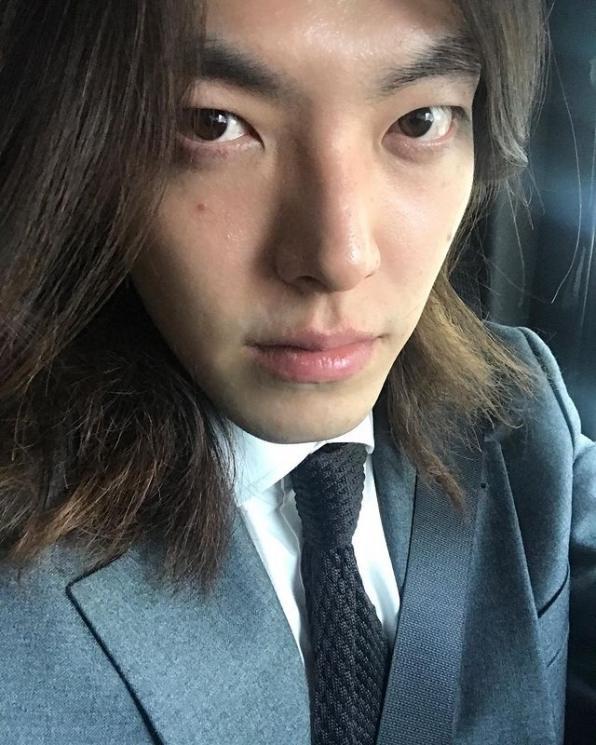 Kim Woo Bin Berwajah Baharu 5 E7AE47B0 1D38 415E 8BEF 96327864D829