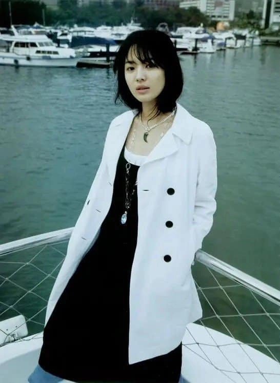 Imej Song Hye Kyo Pada Tahun 2000-an Menjadi Viral Di China 1 Song Hye Kyo 2 240323 1