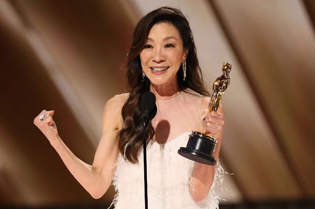 SBS Dikecam Kerana Menapis Ucapan Penerimaan Michelle Yeoh Di Oscars 2023 1 unnamed 1 4