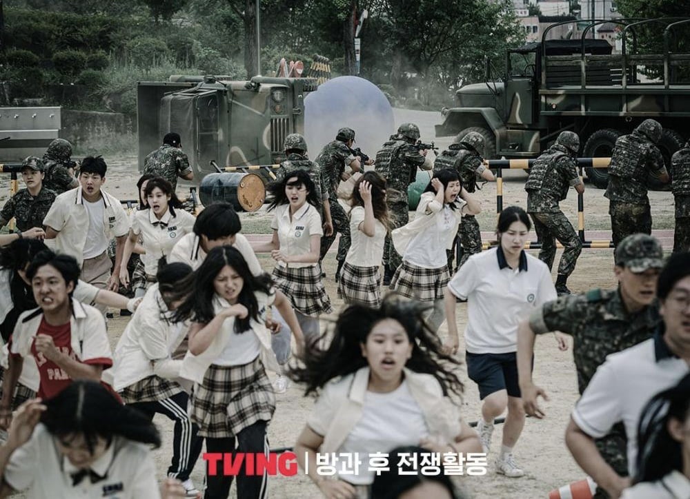 10 Sebab Kdrama “Duty After School” Wajib Ditonton 2 94889201 077A 47C5 BA6F 7023ACBAB522