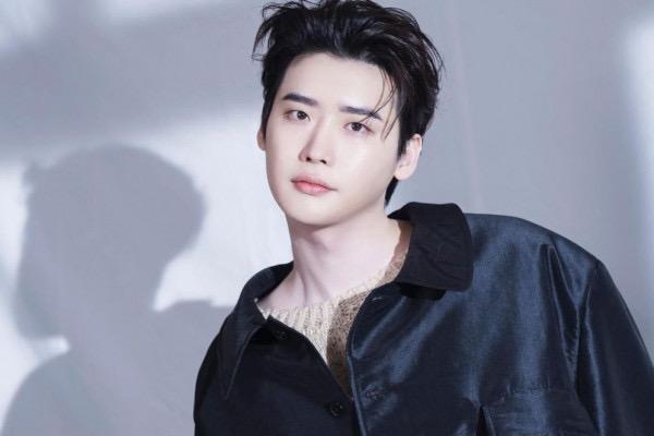 Lee Jong Suk Mahu Segera Berkahwin Dan Membina Keluarga 1 c41b776c a483 4e2b 82c7 ee47e8d2164b
