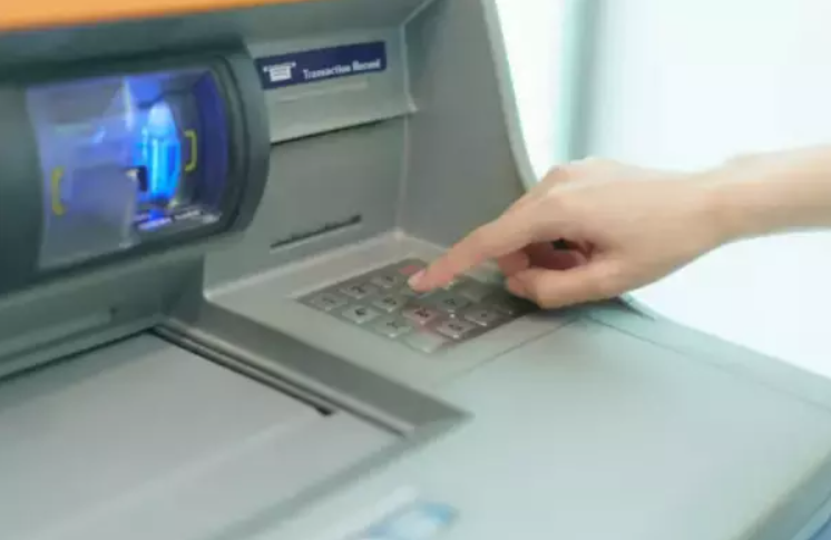 Wanita Ini Buat Report Polis, Mesin ATM 'Telan' Sebanyak RM4,950 Tanpa Resit Ketika Deposit Duit 2 Screenshot 2023 05 19 192958