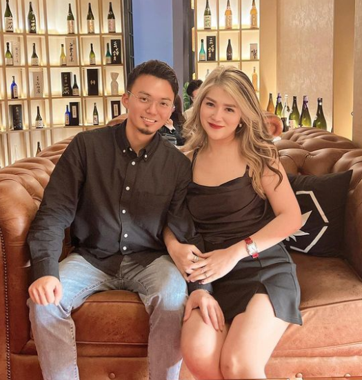 "Siapa Lagi Cantik, Ah Moi Atau Amira?" -Sekali Ini Respon View Chin 2 Screenshot 2023 05 20 193545