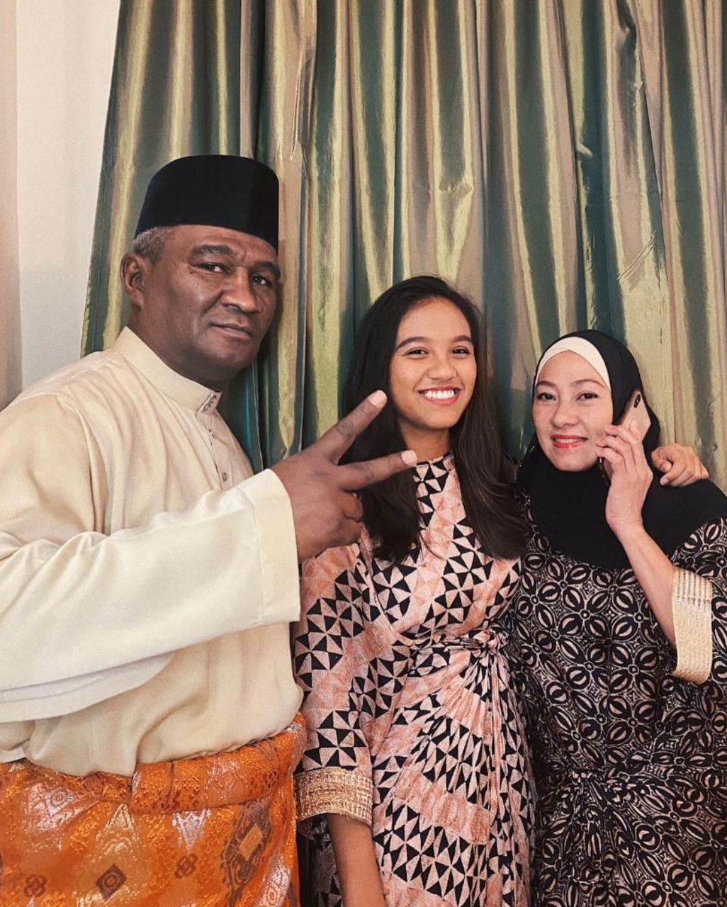 Dah Bercerai Dengan Fyna Jebat? Sekali Anak Zainal Abidin Hassan Pula Buat Pendedahan 2 WhatsApp Image 2023 05 17 at 3.01.40 PM