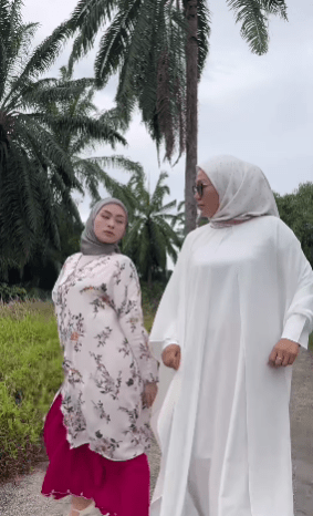 "Kau Tu Penyanyi Bukan Pelawak"-Ramai Terhibur Dgn Gelagat Adira Dan Madu Kesayangan 1 adira3