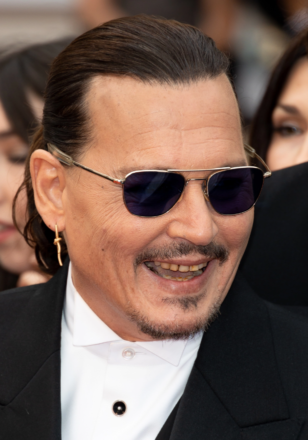 Hancur 'Mood' Peminat Johny Depp Apabila Lihat Gigi Nya, Warna Gigi Nya Buat Ramai Pening 2 daebaking.co johny2
