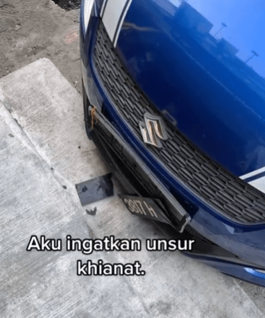 No Plat Kereta Tercabut, Disangka Unsur Khianat Rupanya..... 1 noplat