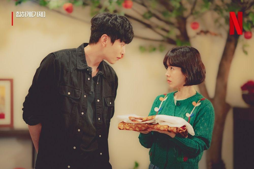 7 Kdrama Terbaru Bakal Tayang di Netflix 4 552073a5 1f6e 4653 b61b 5011b851c7c9