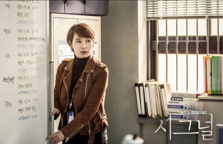 8 Pelakon Wanita Korea, Sebagai Heroin & Detektif 1 Pelakon wanita korea