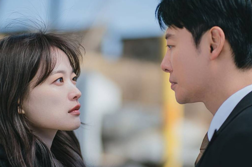 Kim Dong Wook Akui Merasai Kesakitan Kliennya Dalam ‘Delightfully Deceitful’ 1 Screenshot 2023 06 14 074319