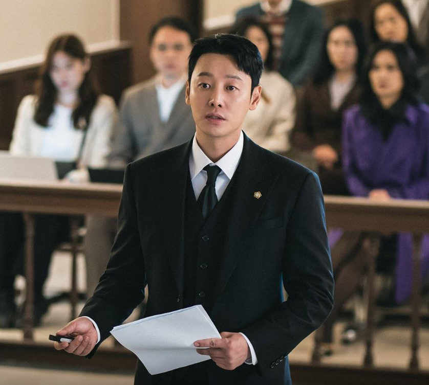 Kim Dong Wook Akui Merasai Kesakitan Kliennya Dalam ‘Delightfully Deceitful’ 3 Screenshot 2023 06 14 074339