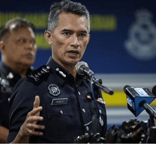 Polis Lancar Operasi Trafik Bersepadu Besar-Besaran Selama Sebulan, Netizen Disarankan Untuk Simpan Motor 1 polis 1