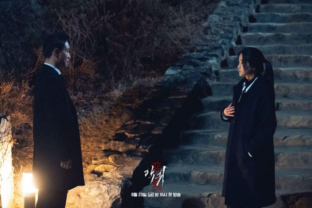 8 Fakta Watak Yeom Hae Sang Dalam Revenant, Pemburu Roh Jahat 6 4464d6ed ee08 4e3a 8069 a68ccc2bbfeb 1
