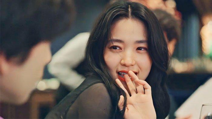 Revenant - 7 Fakta Watak Pyo Ye Jin Sebagai Cameo, Berakhir Tragis 1 IMG 5593