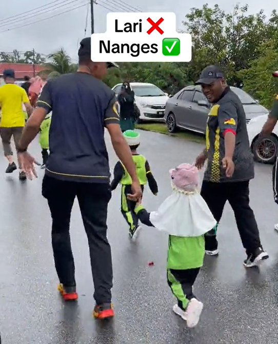 "Kena Paksa Lari Ke Dik"-Reaksi Kanak-Kanak Menangis 'Berjemaah' Ketika Acara Larian Buat Ramai Yang Terhibur 1 Screenshot 2023 07 14 164321