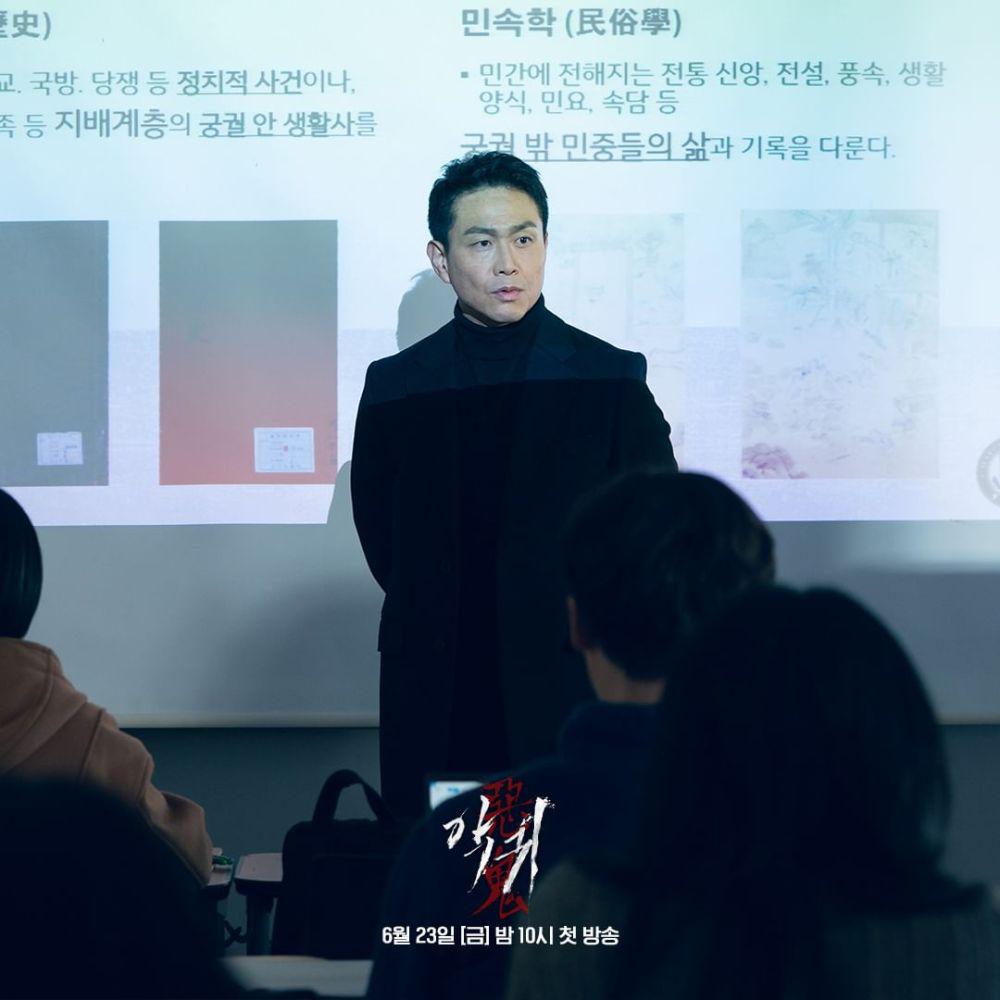 8 Fakta Watak Yeom Hae Sang Dalam Revenant, Pemburu Roh Jahat 1 Revenant