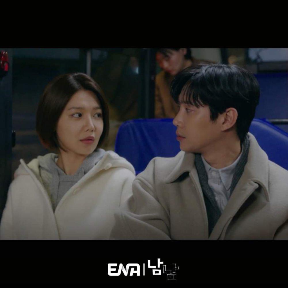 Not Others, 10 Sikap Romantik Eun Jae Won Pada Kim Jin Hee 2 2e8ee702 cf41 4c4c ae94 a5b302fd03f7