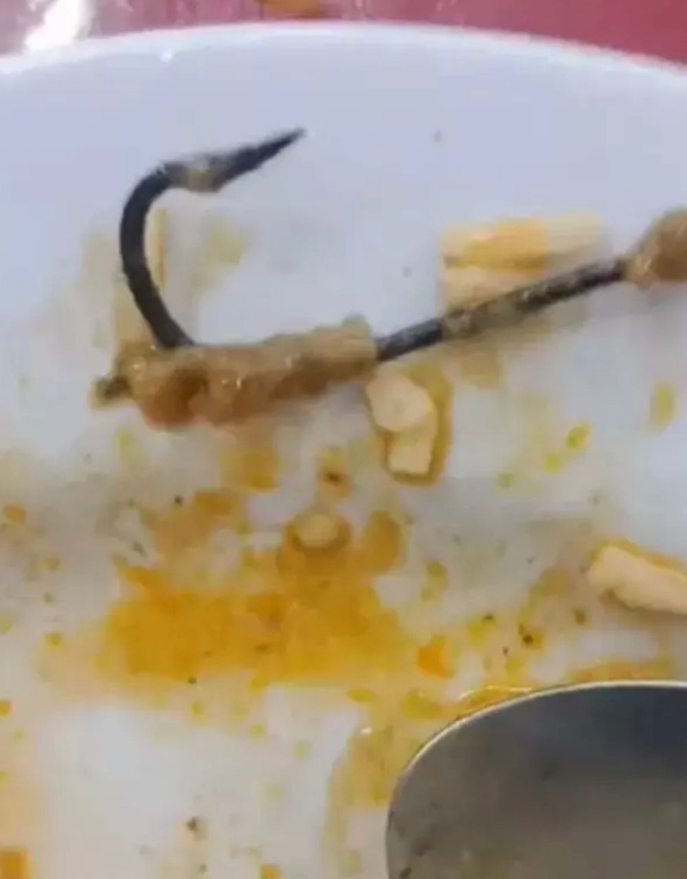 Hidang Kari Kepala Ikan 'Pakej' Mata Kail, Respon Pihak Restoran Pula Buat Ramai Tak Puas Hati 2 WhatsApp Image 2023 08 24 at 1.51.33 PM