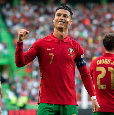Wanita Dipukul Kekasih Kerana Mengaku Tidak Minat Cristiano Ronaldo 1 cr7