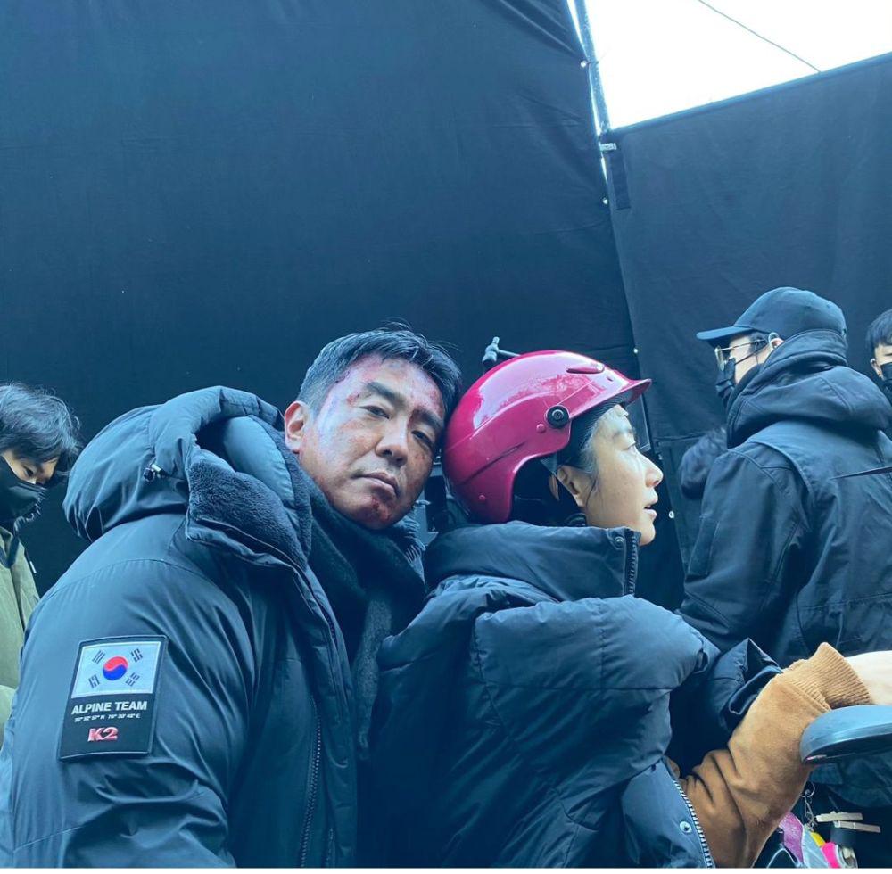 12 Gambar Ryu Seung Ryong Di Sebalik Tabir Moving 1 Moving