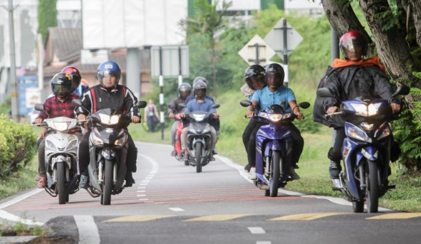 Jumpa Pakcik 'Nyanyuk' Pukul 5 Pagi Di Tepi Jalanraya, Keadaannya Buat Ramai Yang Sebak 1 Screenshot 2023 09 08 083119
