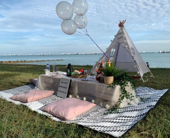 Sambut Hari Lahir Kekasih Bertemakan 'Picnic', Sekali Lain Pula Yang Jadinya 1 Screenshot 2023 09 21 141204