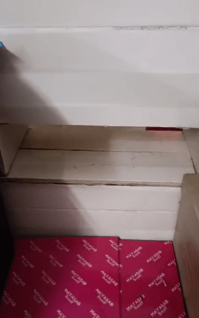 Lubang Ajaib Di Dapur Jadi Perhatian, Wanita Ini Bersyukur Dapat Jiran Yang Baik 1 jiran2