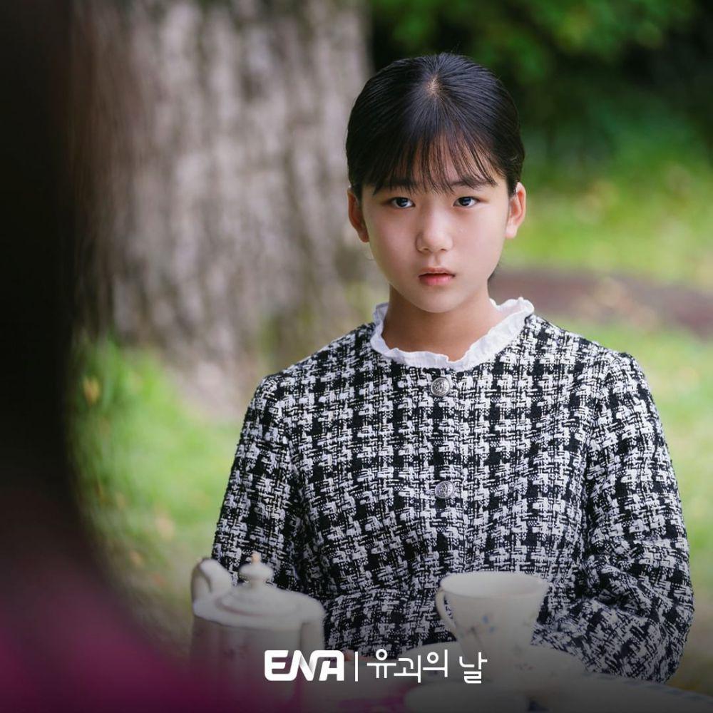 The Kidnapping Day: 8 Bukti Ro Hee Sangat Peduli Pada Kim Myeong Joon 5 18908220 6e12 4c85 b796 c5549d0fefd9