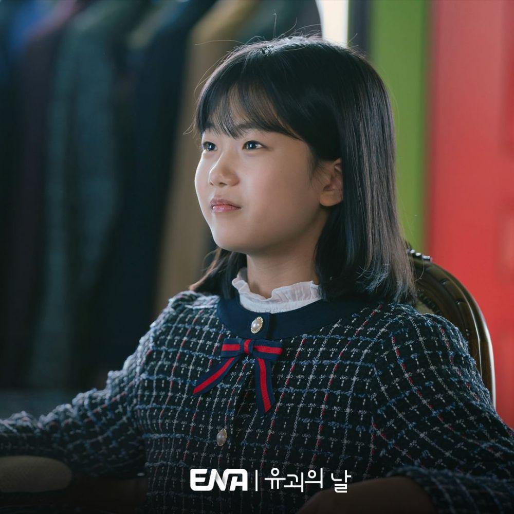 The Kidnapping Day: 8 Bukti Ro Hee Sangat Peduli Pada Kim Myeong Joon 3 2c6fd2f4 7f0e 4091 b53b 38fa78845f19