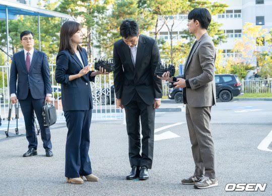 Lee Sun Kyun Tampil untuk Soal Siasat Pada 28 Oktober, Minta Maaf kepada Orang Ramai 1 8d1e8a7a 05c2 4f35 8cef 0463c6f12a66