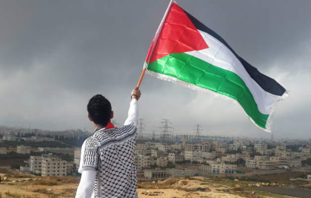 Tulis 'Free Palestine' Pada Kereta, Lelaki Cina Dikecam Selepas Netizen Samakan Huruf 't' Dengan Tanda Salib 1 Screenshot 2023 10 25 162056