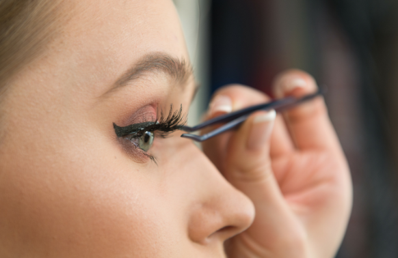 "Kembang Tekak"-Wanita Tak Sangka Jumpa 'Eyelashes' Dalam Makanan Viral, Sekali Ini Respon Beliau 1 Screenshot 2023 10 30 150620