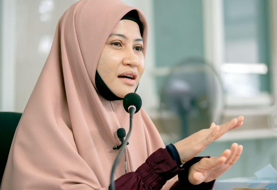 Menggeletar Tangan Selepas Dengar Dialog Yang Digunakan Di Tanah Suci, Sekali Ini Respon Ustazah Asma 1 Screenshot 2023 10 31 151836