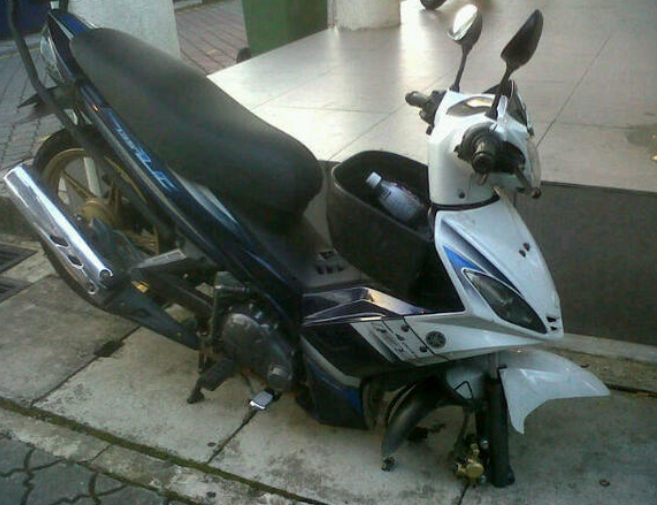 Depan Belakang Hilang, Pemuda Kecewa 'Rim' Motosikal Kena Rembat 1 Screenshot 2023 11 07 150826