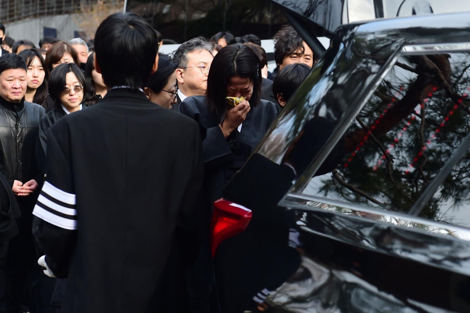 Suasana Hiba Di Upacara Pengebumian Lee Sun Kyun Pada 29 Dis, Dibanjiri Dengan Selebriti Terkenal Korea 4 IMG 8193