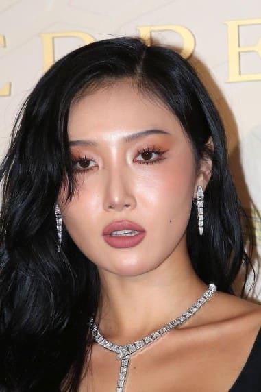 9 Selebriti Wanita Ini Dianggap Melanggar Kriteria Kecantikan Korea Selatan 7 fb51bc4b 89c2 4e45 b55e 1340d6f6426d