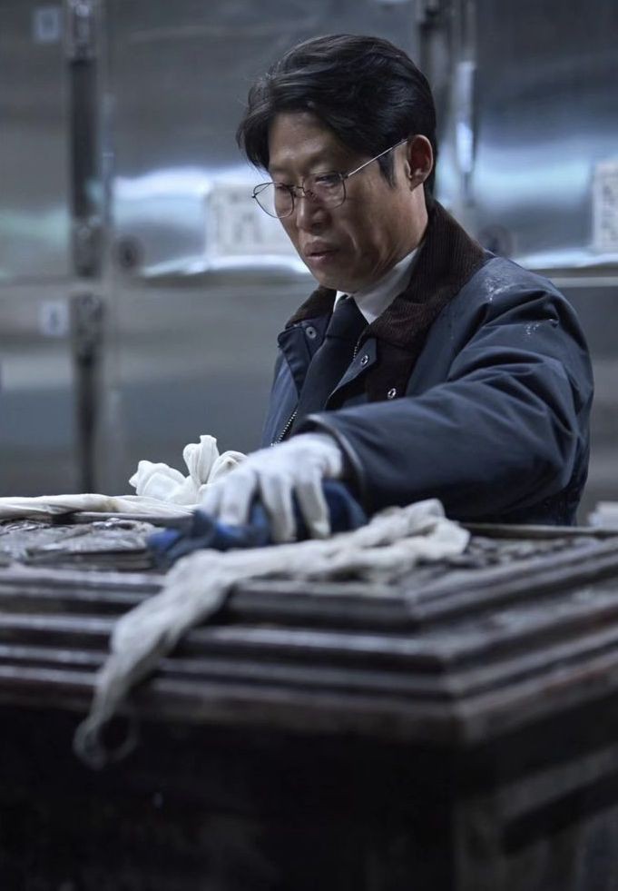 Filem Seram Mistik “EXHUMA” Tampilkan Lee Do Hyun dan Kim Go Eun Sebagai Bomoh, Tayang Februari 2024 6 IMG 2477