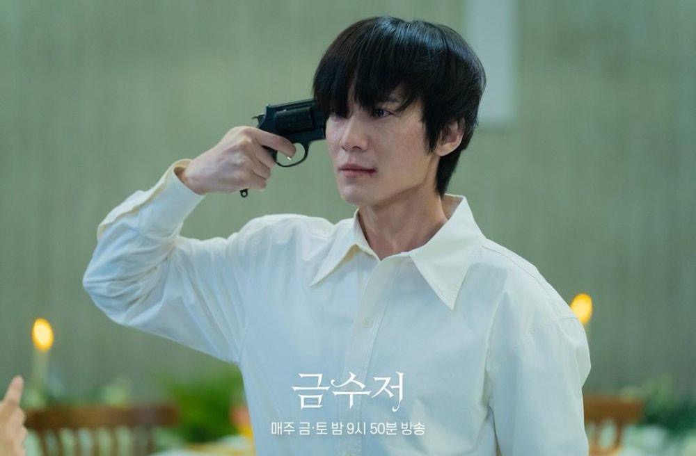 Peminat Kdrama Pasti Perasan 13 Watak Psikopat Ini Berasal dari Keluarga Chaebol, Kaya Tapi Gila 12 bd252d81 e261 429f 9eb6 c93ca56971ce