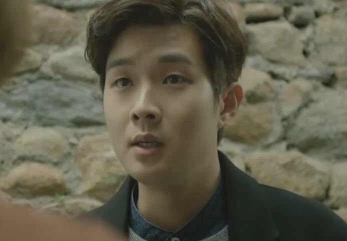 9 Watak Menarik yang Pernah Dibawa Choi Woo Shik dalam Filem dan Drama Korea 4 2b458521 4bde 4d7e a529 64d2750b5b4a
