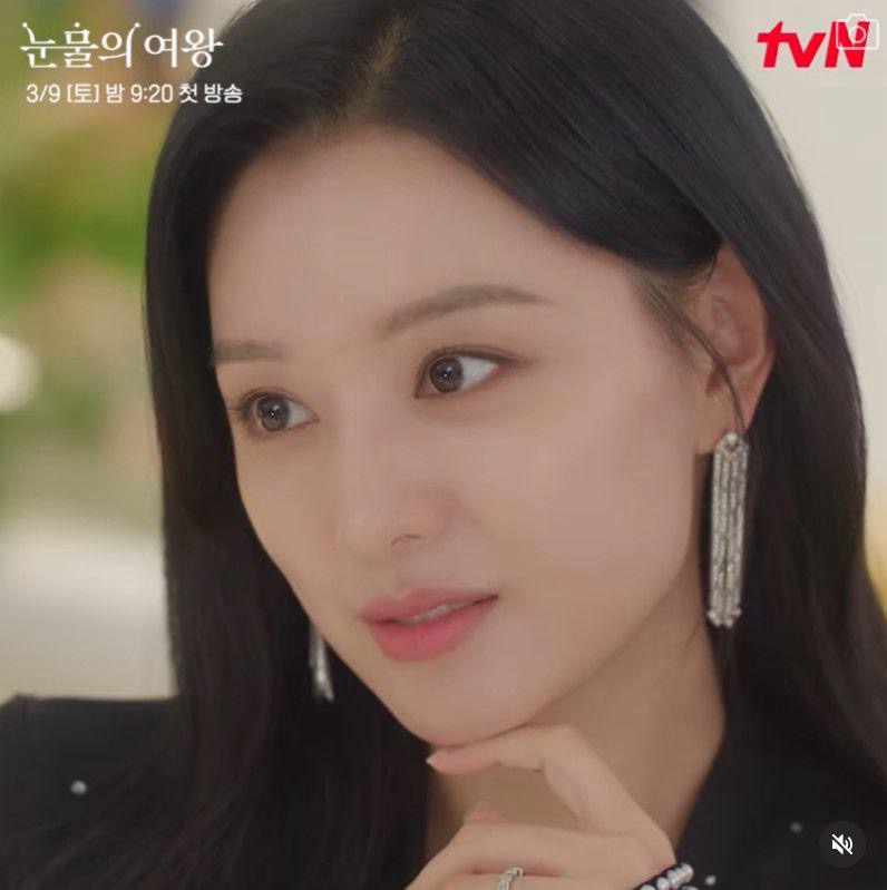 7 Petikan Babak Drama Terbaru Queen of Tears, Gandingan Hebat Kim Ji Won dan Kim Soo Hyun 6 41c9d44f 0ffa 495c 8d8d e03475c83250